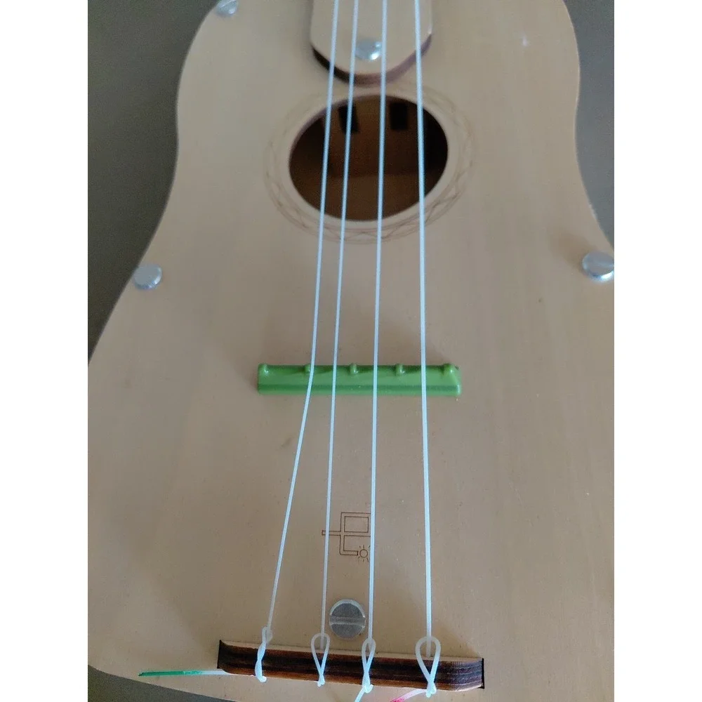 Eureka Build Your Own Ukulele Wooden Kiwi Co. Building Set Musical Instrument‎